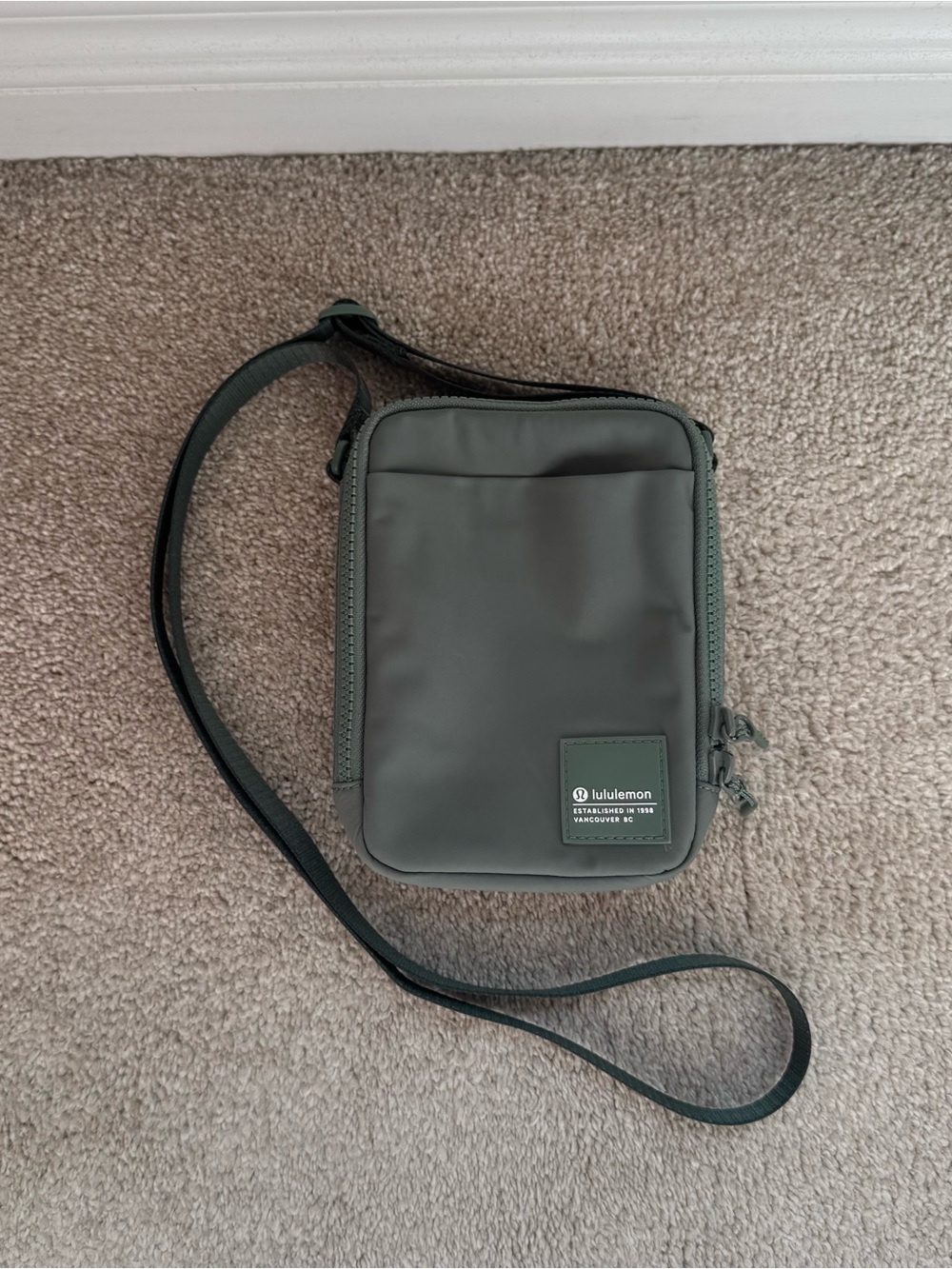 lululemon athletica Grey Eucalyptus Crossbody Pouch